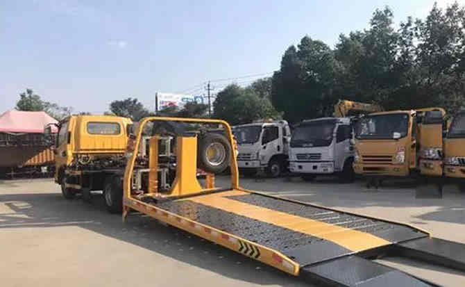 渭城区汽车中途维修案例