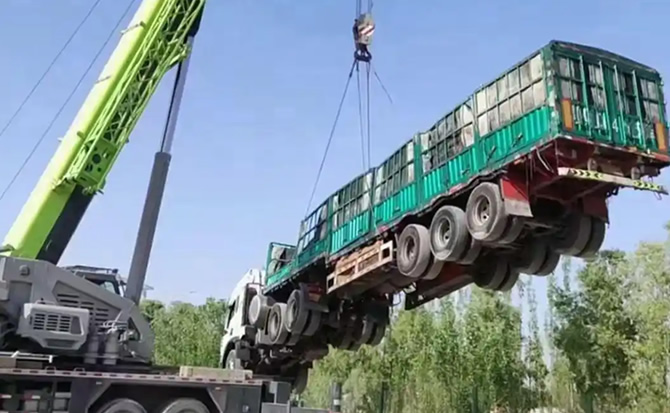 渭城区道路脱困救援案例